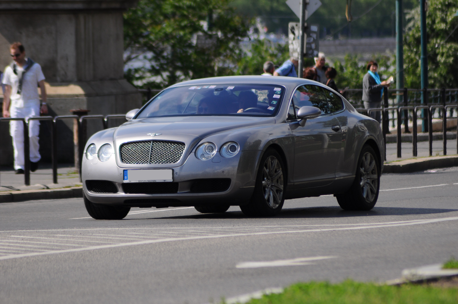 Bentley Continental GT 231