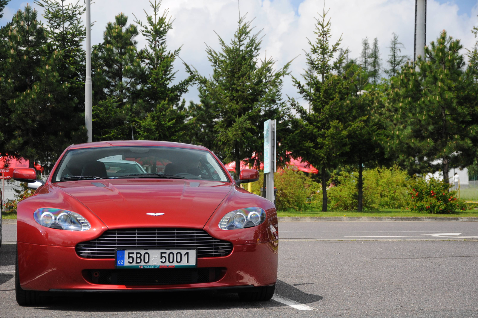 Aston Martin V8 Vantage