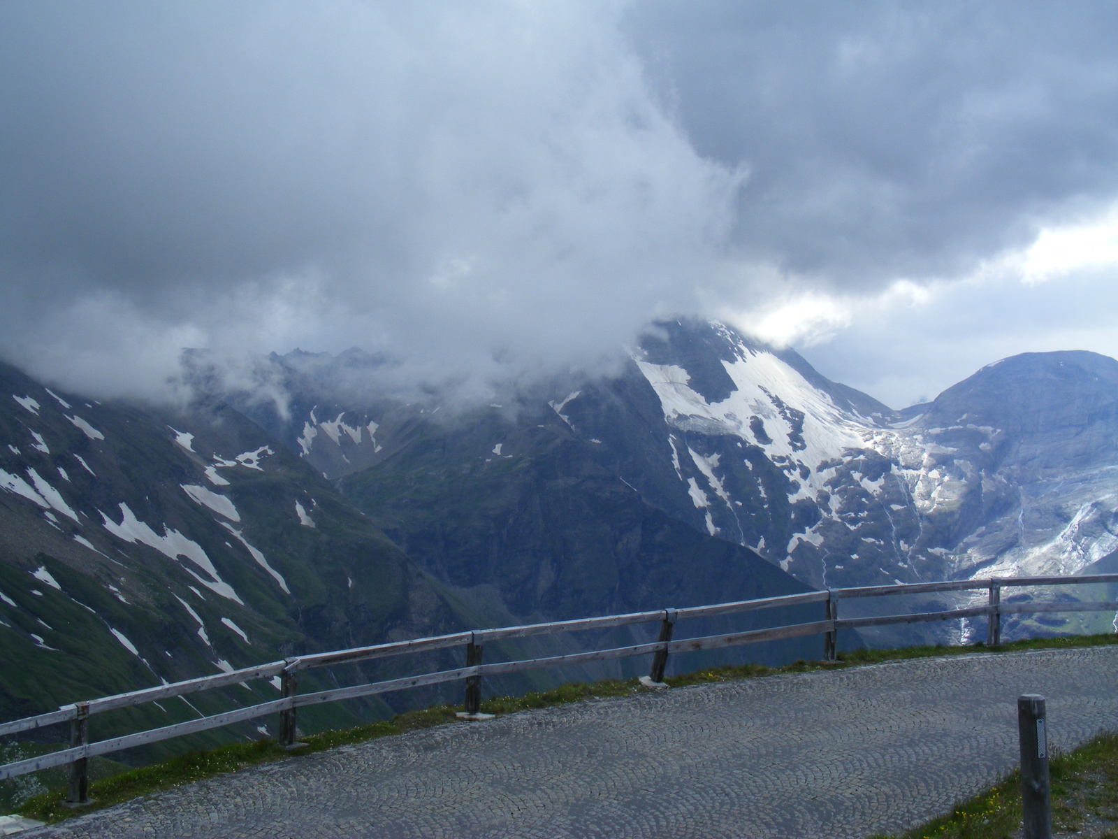 Edelweißspitze, kilátás 2