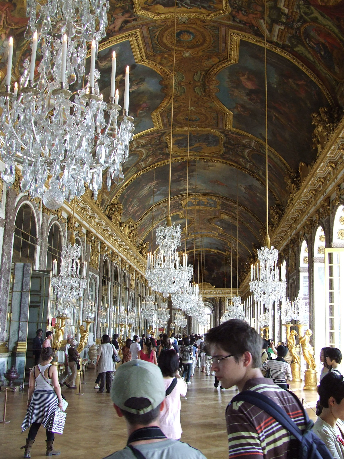 6. nap Versailles