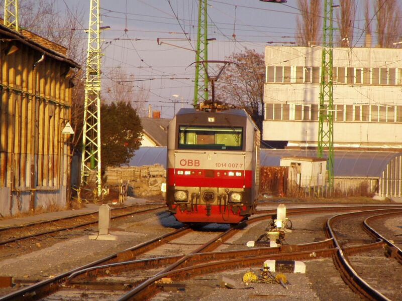 ÖBB-1017-007-080203-győr (2)