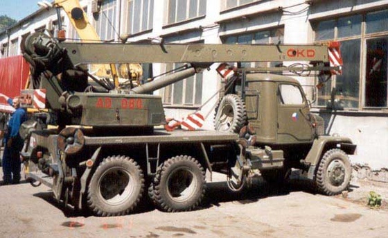 AD-080 PRAGA katonai (1974)