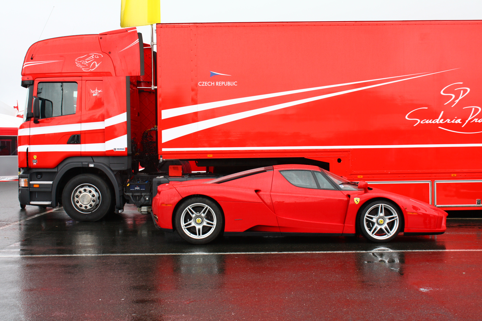 Ferrari Enzo