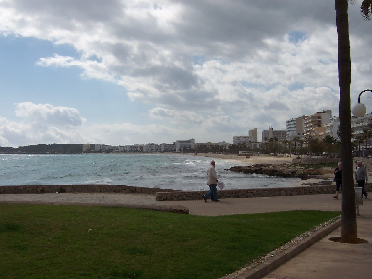 seaside at Cala Millor