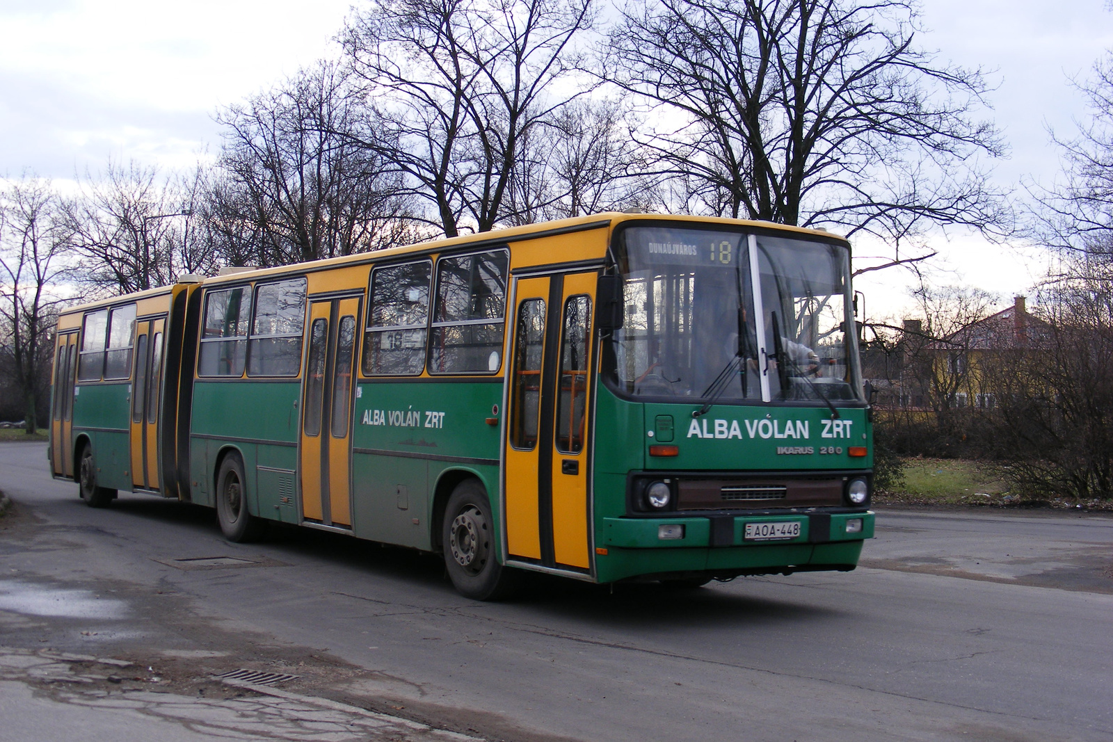 Ikarus 280-AOA-448