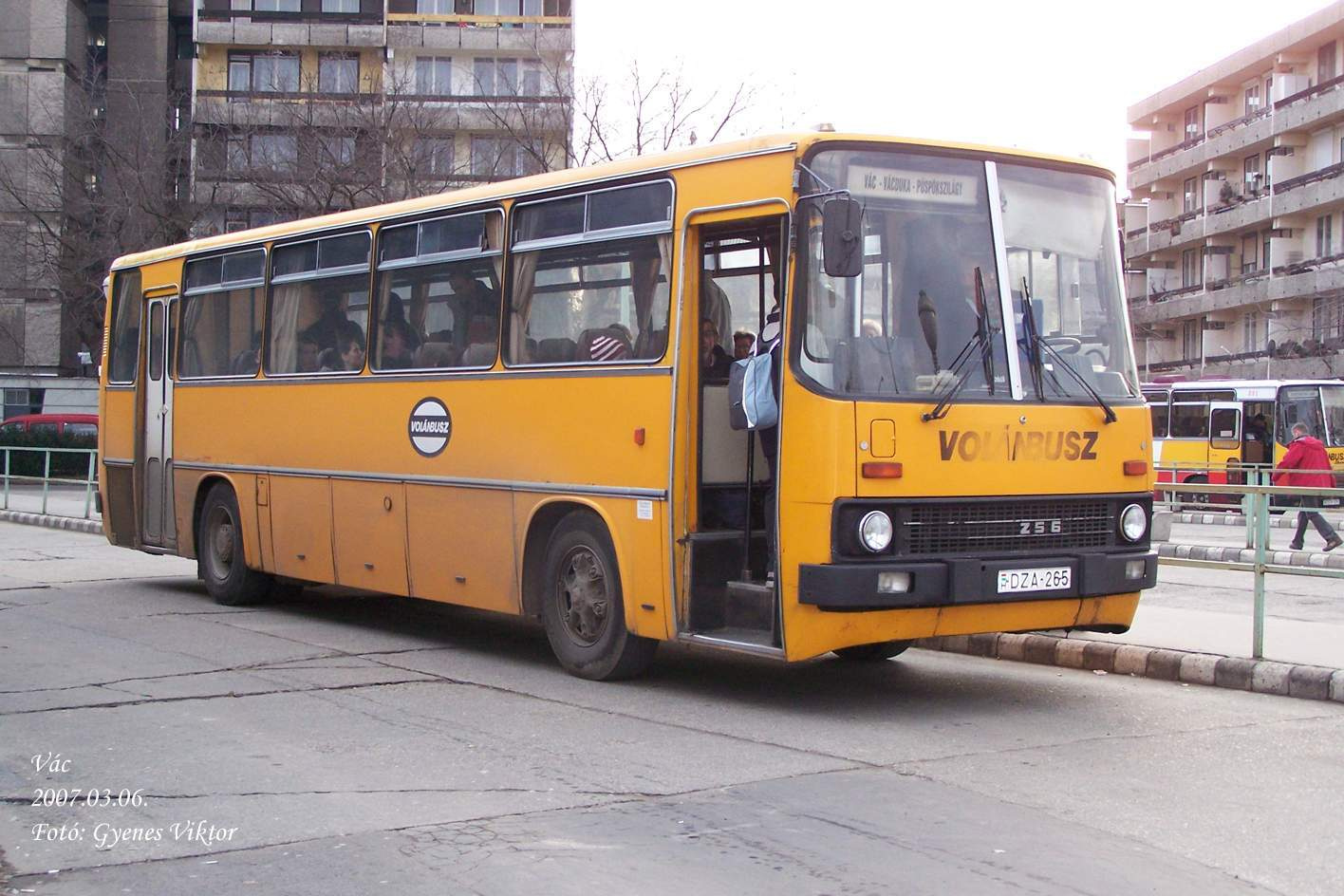 Ikarus 256-DZA-265