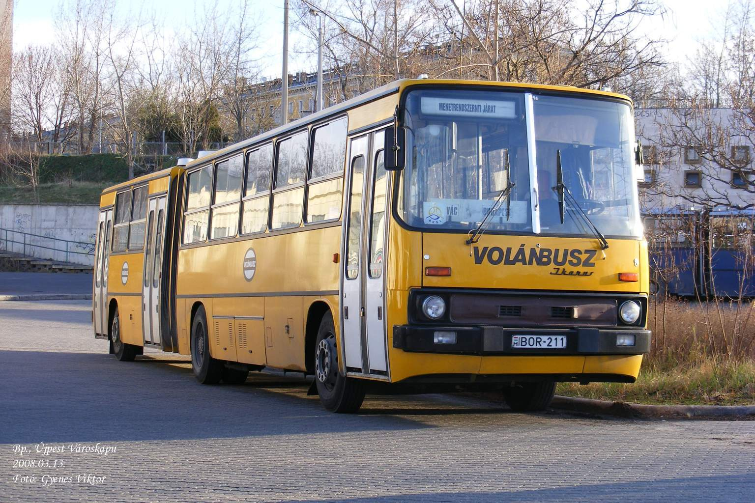 Ikarus 280-BOR-211 4