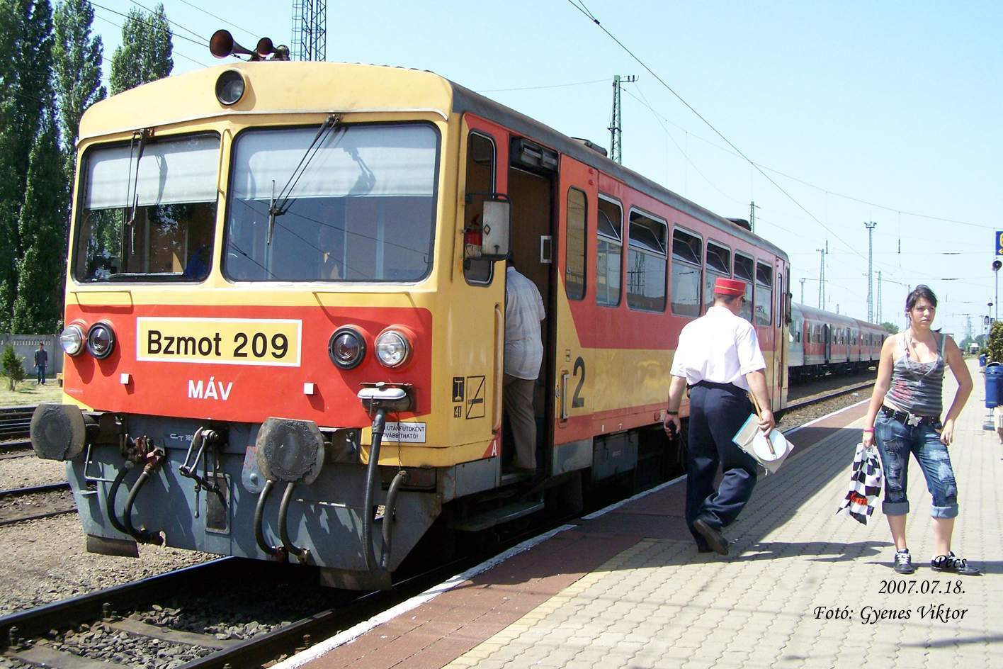 Bzmot209 01