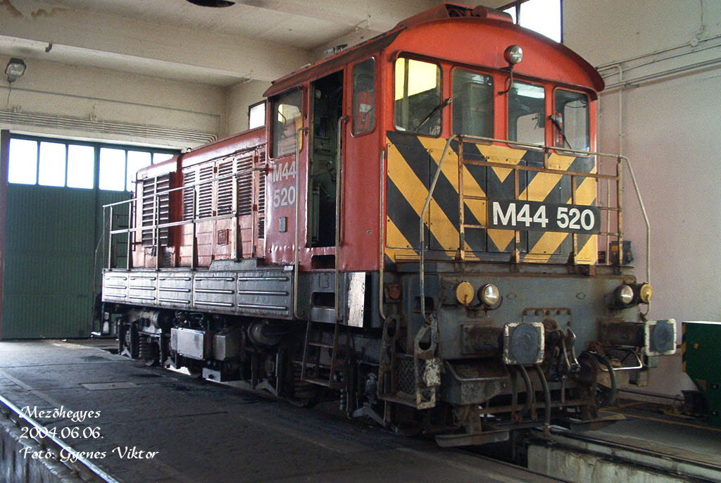 M44-520 5