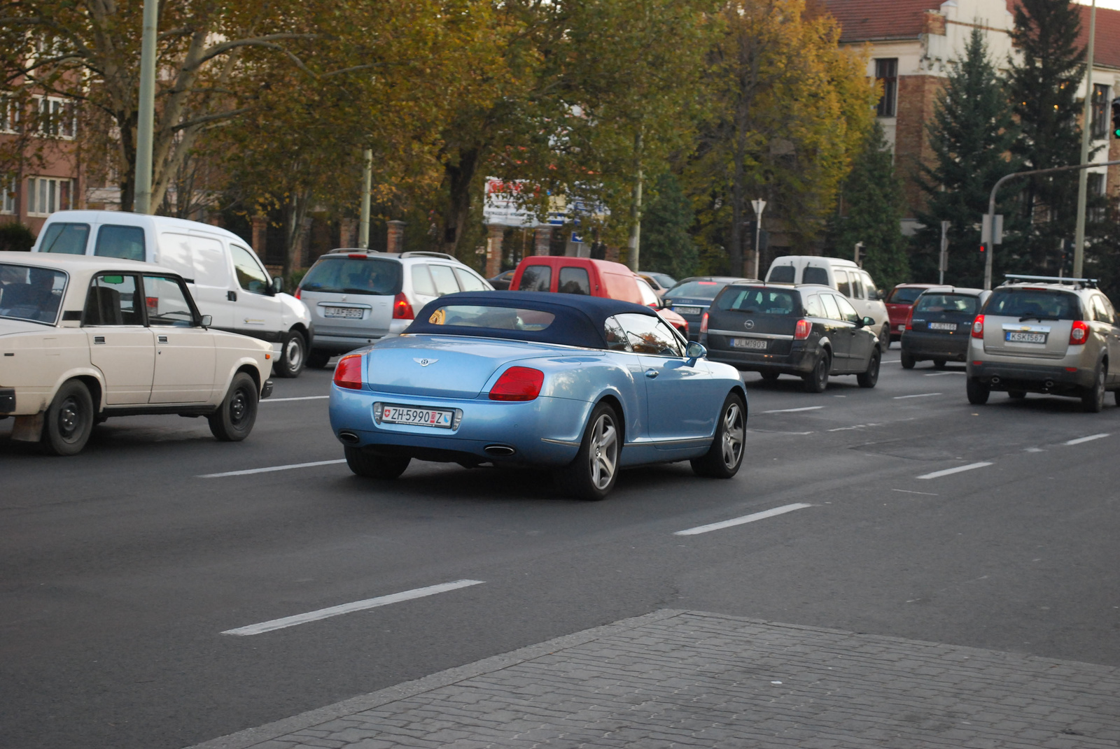 Bentley Continental GTC